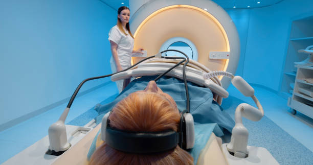 لباس ام آر آی زنانه با طراحی راحت و ایمن