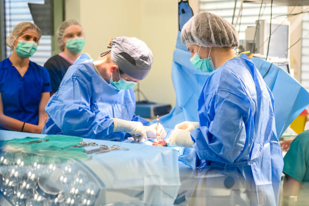 گان یکبار مصرف بیمارستانی شرایط ویژه و عالی