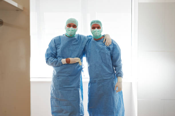 عرضه گان استریل یکبار مصرف با کیفیت و ممتاز